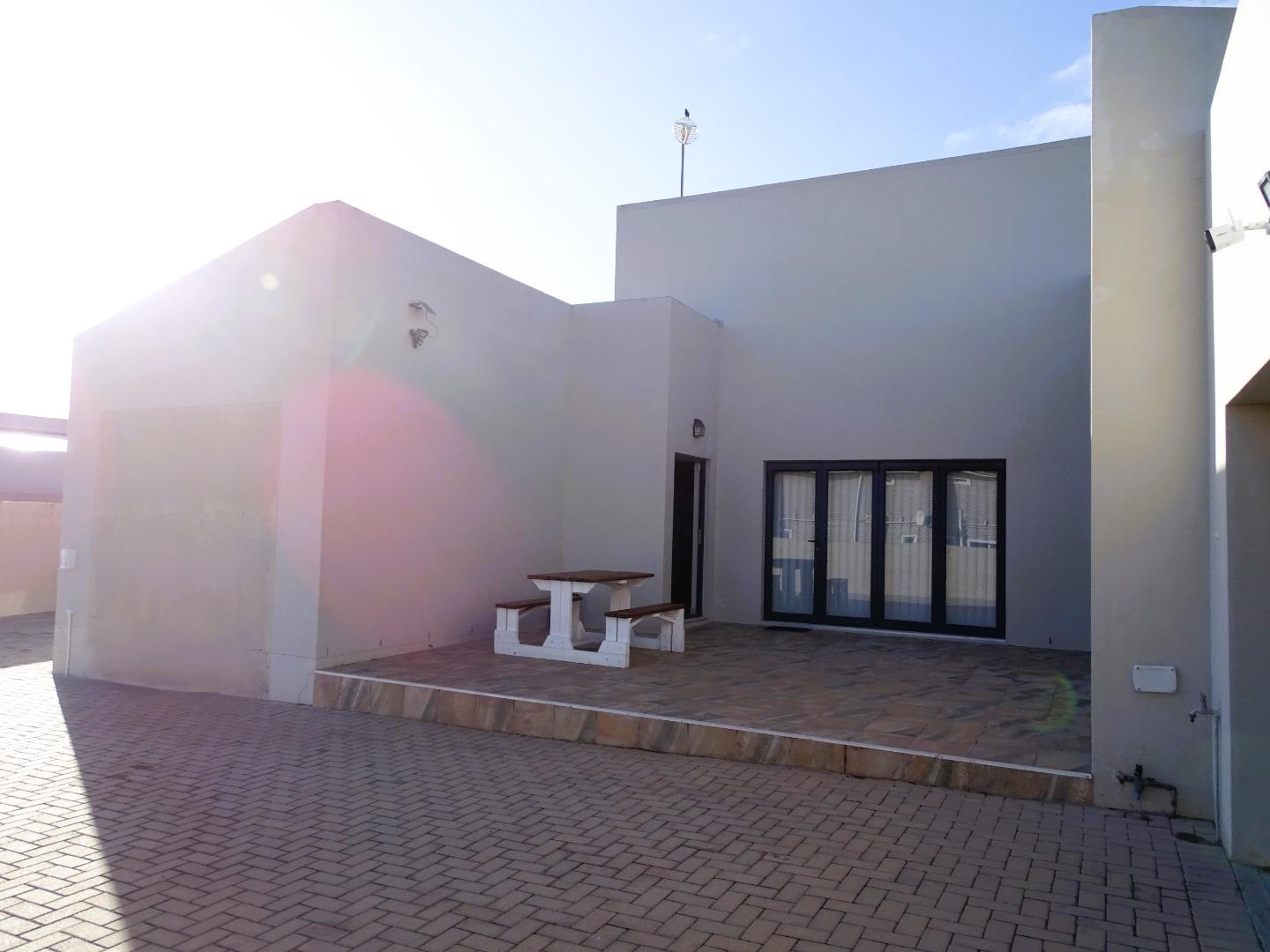 5 Bedroom House for Sale - Western Cape